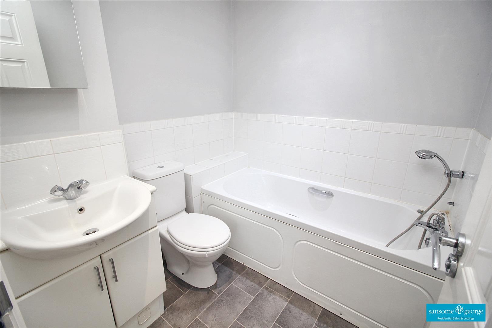 Pryor Close, Tilehurst, Reading